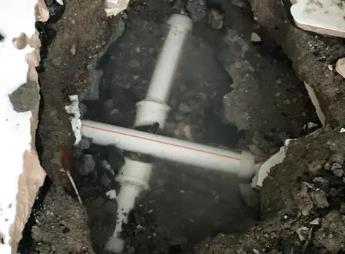 康定阳台漏水维修公司为您分享楼上楼下漏水怎么处理